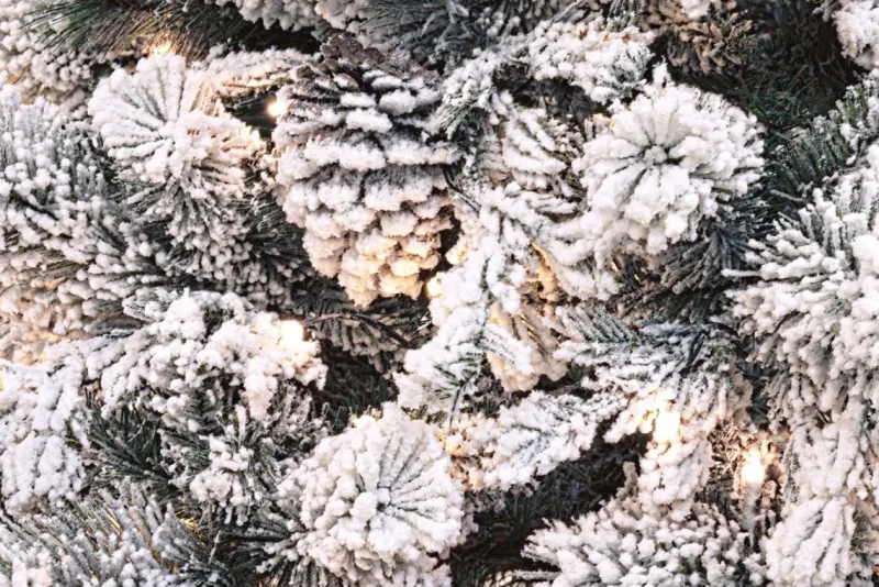 Bizzotto ALBERO ARVES INNEVATO H180-1383RAMI 230L